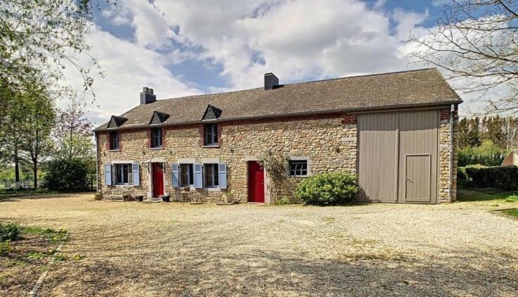 Habitat Bed & Breakfast Momignies Eksteriør bilde