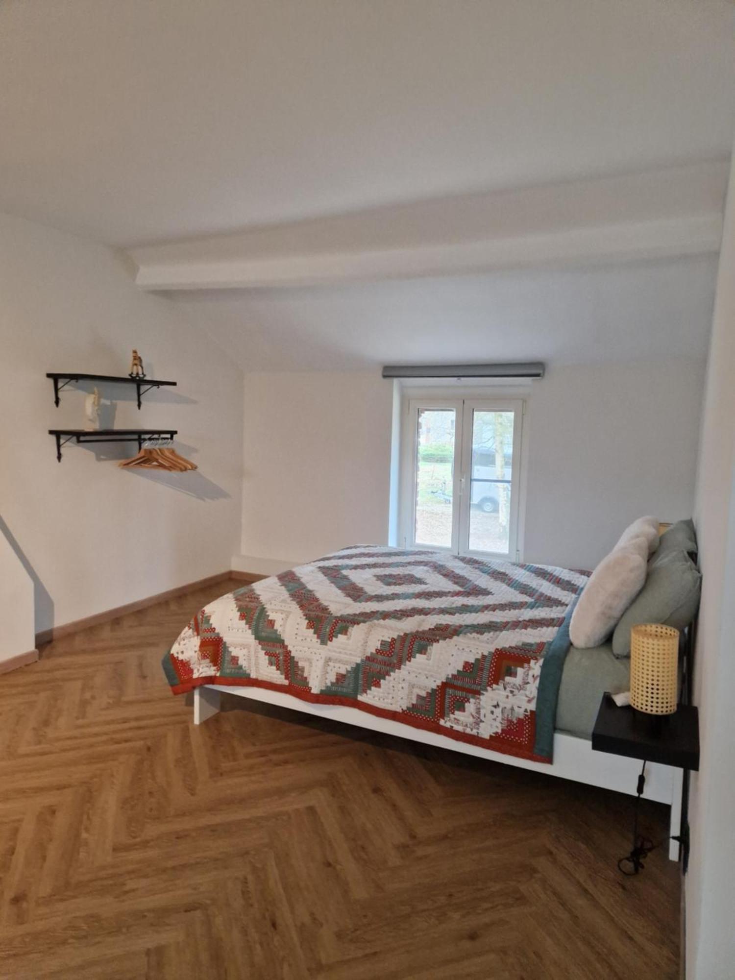 Habitat Bed & Breakfast Momignies Eksteriør bilde